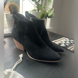 Dolce Vita Booties - Size 8.5